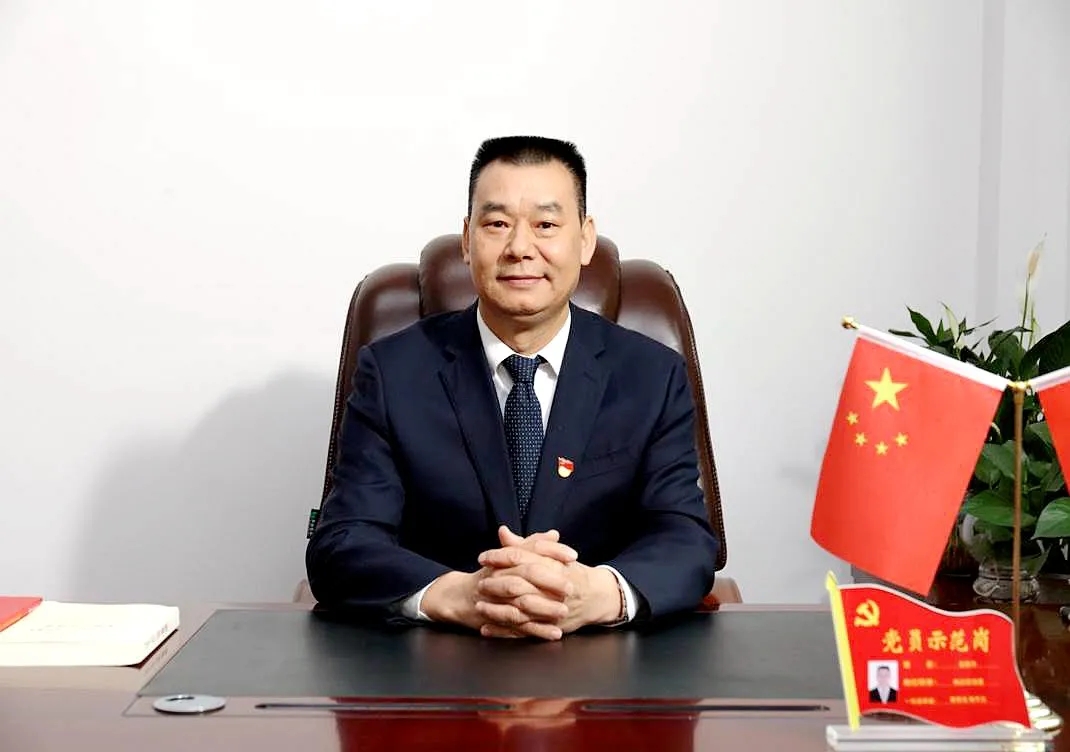 【身邊的榜樣】恪盡職守勤敬業 務實擔當有作為--記總局、集團公司（局）優秀黨務工作者趙新杰
