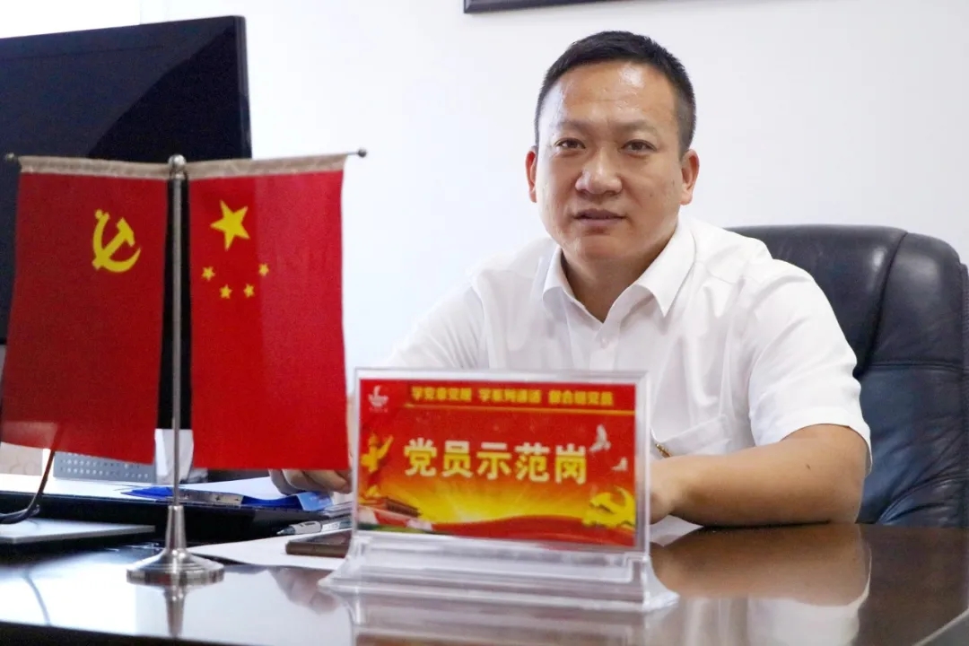 【身邊的榜樣】樂于奉獻 率先垂范—記總局優秀共產黨員、集團公司（局）優秀共產黨員、“六好”黨員王雙雙